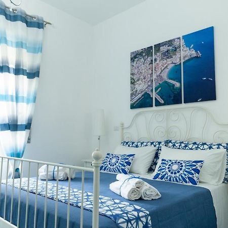 Bed and Breakfast Velia34 Салерно Экстерьер фото